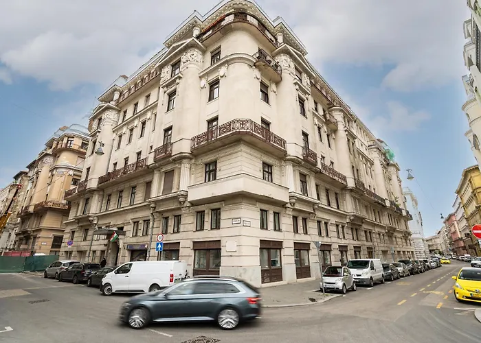 Apartamento Parliament View Luxury Flats With Terrace Free Parking Upon Reservation