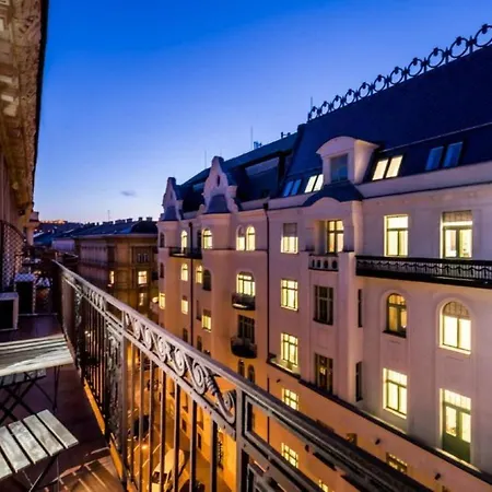 Parliament View Luxury Flats With Terrace Free Parking Upon Reservation * Budapešť