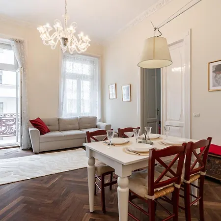 Parliament View Luxury Flats With Terrace Free Parking Upon Reservation Budapešť
