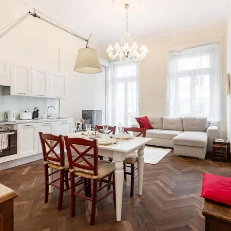 Apartmán Parliament View Luxury Flats With Terrace Free Parking Upon Reservation Budapešť