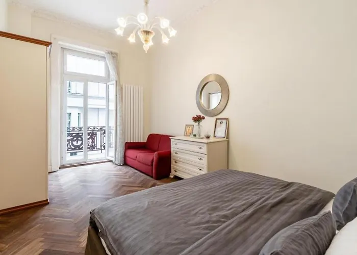 Parliament View Luxury Flats With Terrace Free Parking Upon Reservation * Budapeşte