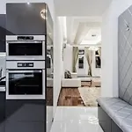 Apartmán Parliament View Luxury Flats With Terrace Free Parking Upon Reservation