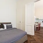 Parliament View Luxury Flats With Terrace Free Parking Upon Reservation Budapešť