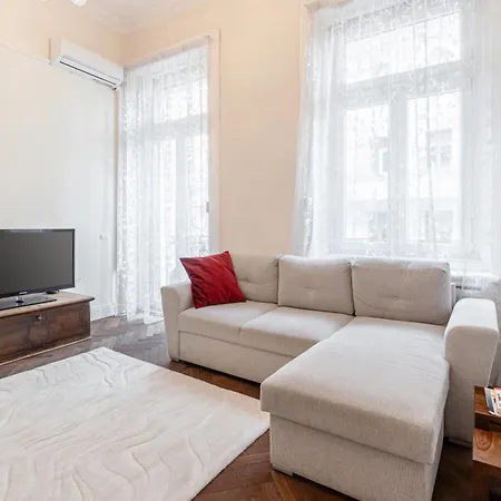 Parliament View Luxury Flats With Terrace Free Parking Upon Reservation Apartmán Budapešť